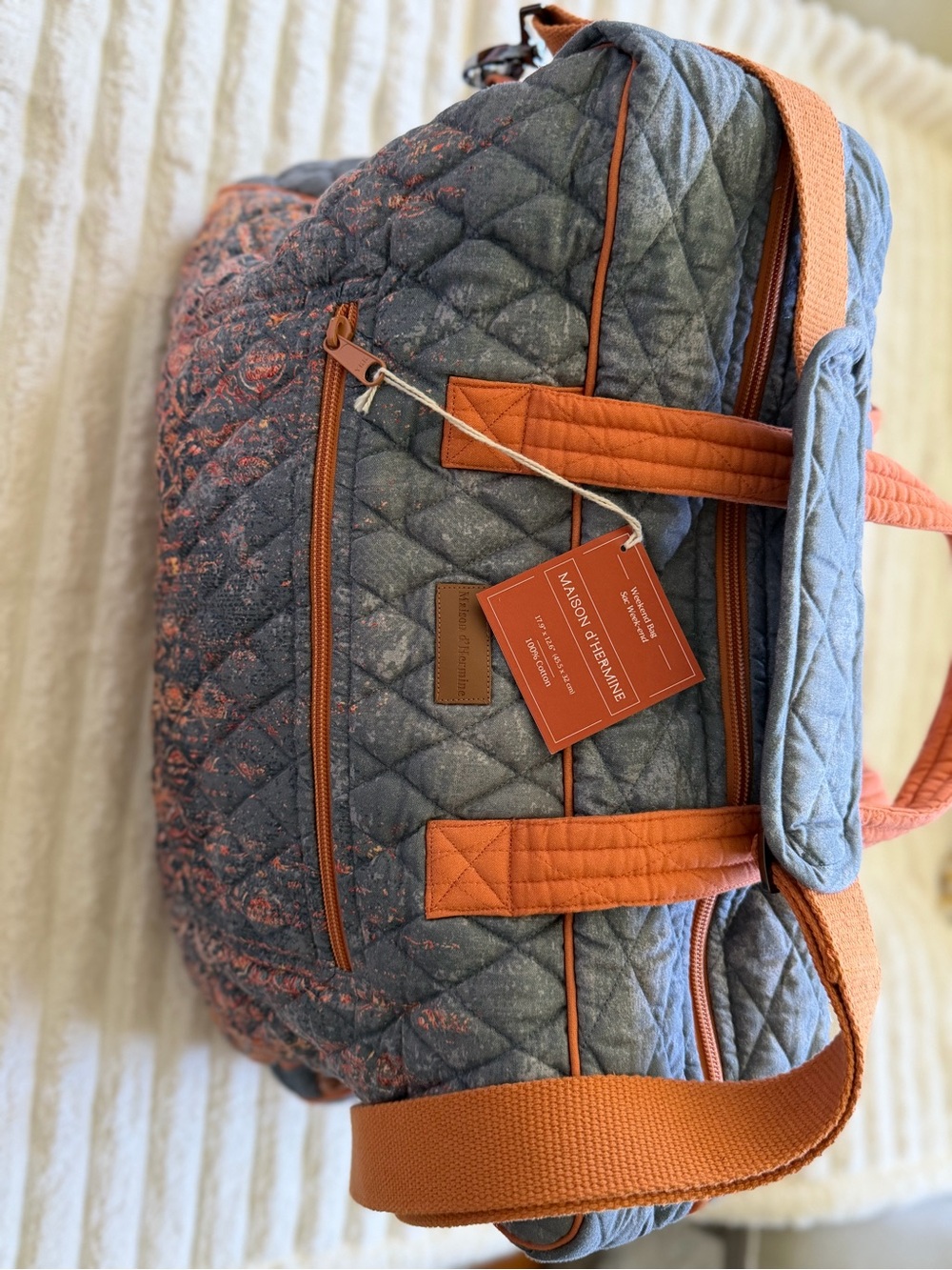 Maison d’Hermine Quilted Weekender Bag in Slate Blue & Rust - Picture 5 of 14